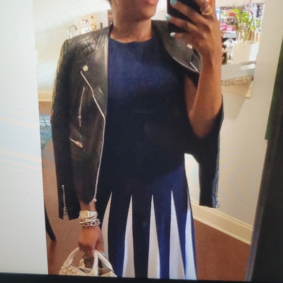 Navy and Blue Contrast Sweater Dress - Picture 3 of 7